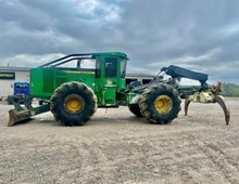 2015 John Deere 648L